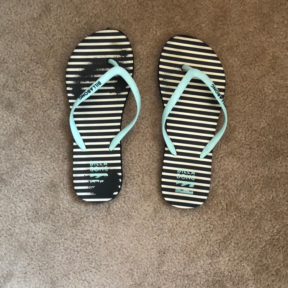 Billabong flip flops